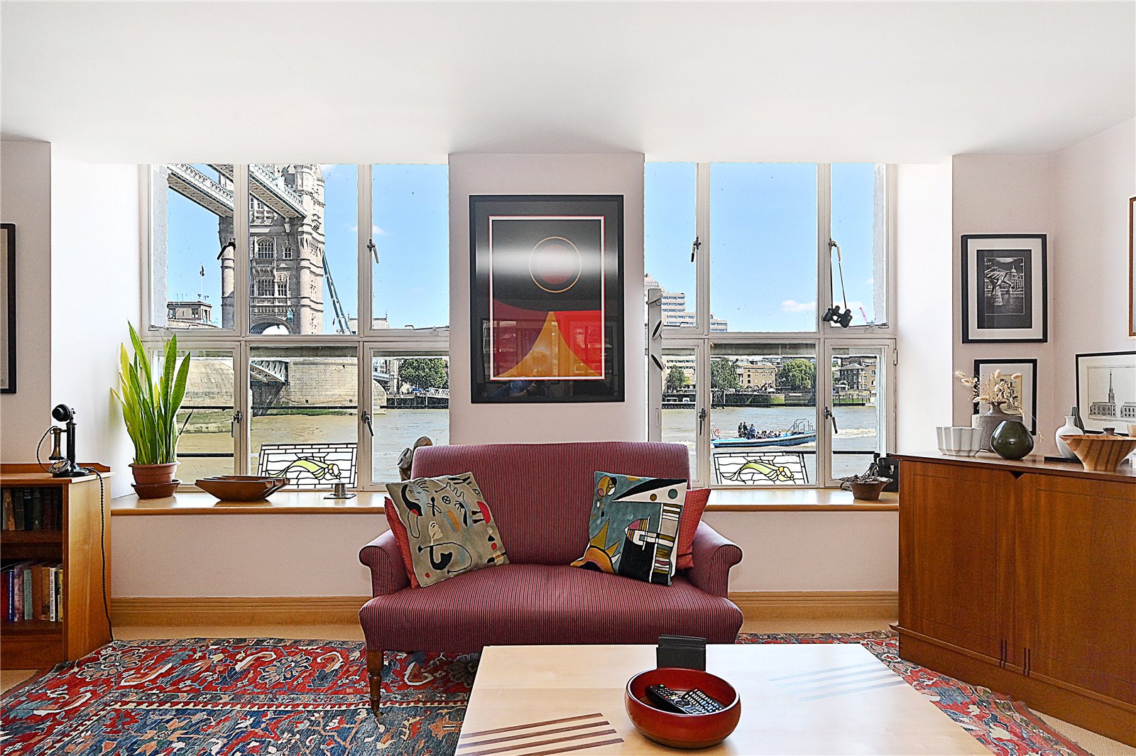 2 bedroom flat for sale 0