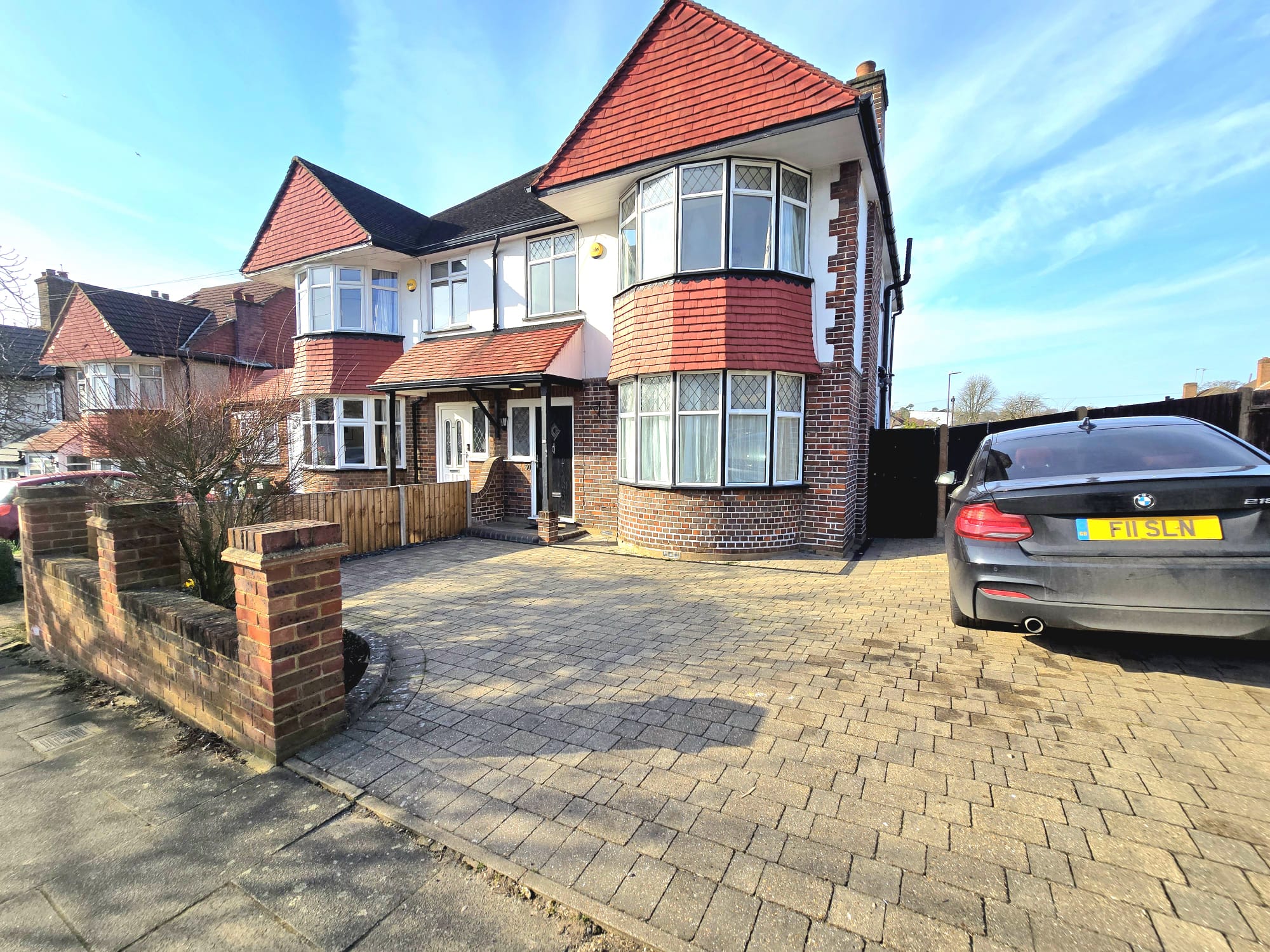 50, The Avenue, Harrow photo 4