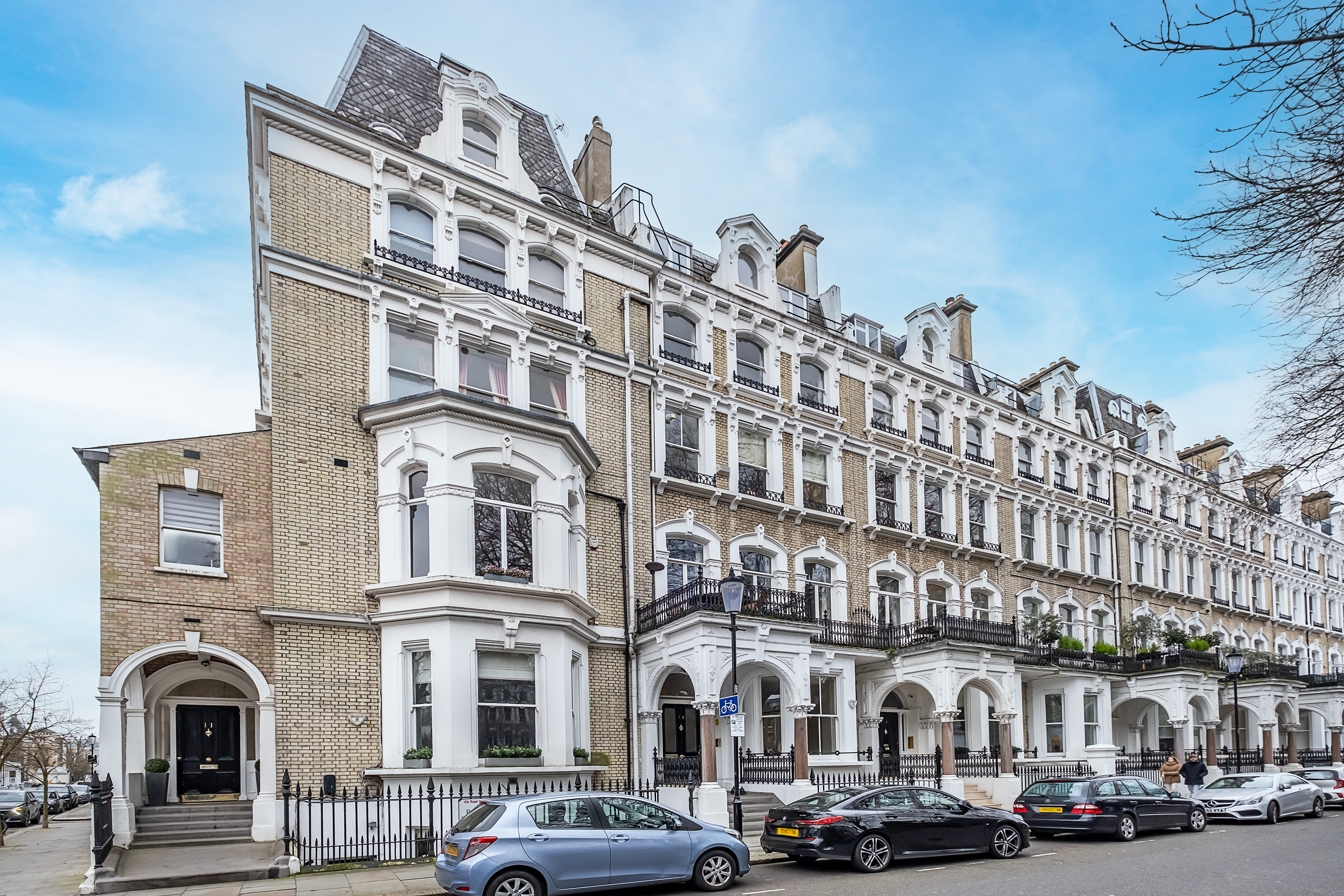 2 bedroom flat for sale 0