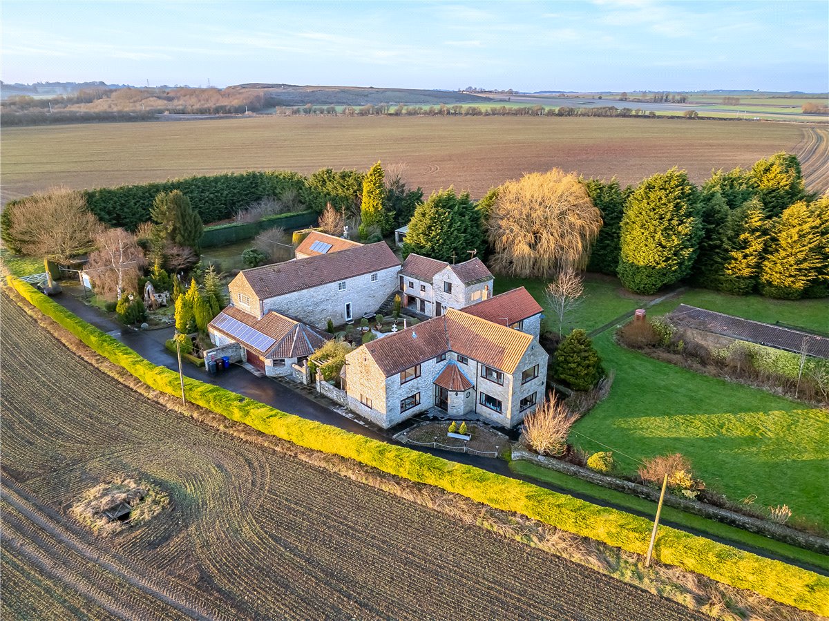 9 bedroom detached house for sale 0