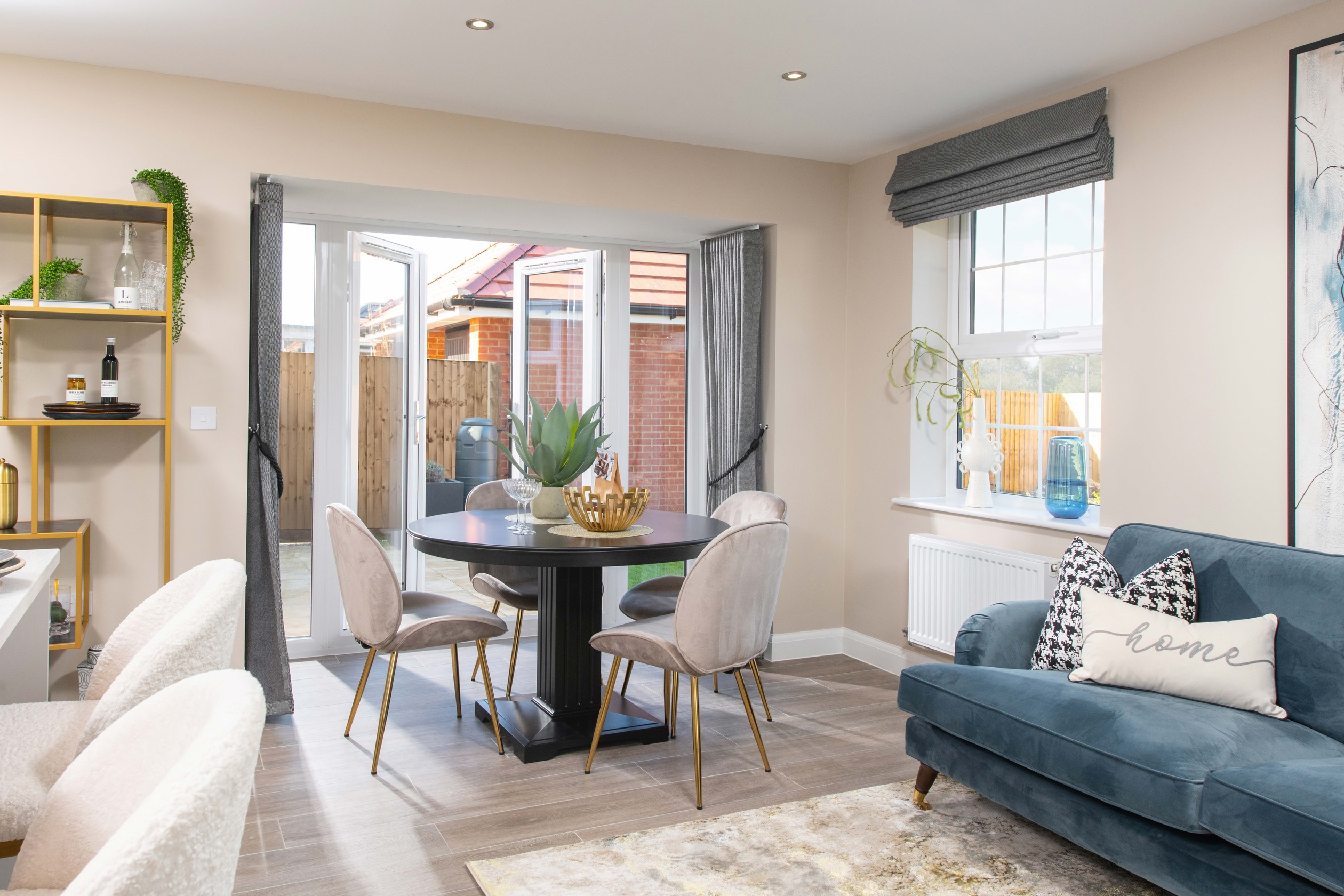 Dwh_Ec_Great_Dunmow_Grange_Internal_Moreton_Kitchen