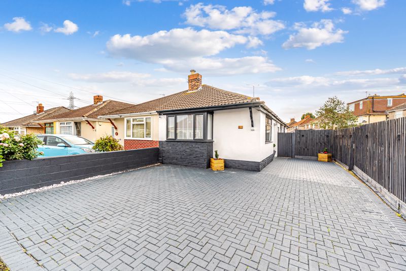 3-bed semi-detached on 4, Wellsea Grove, Weston-Super-Mare, £300,000