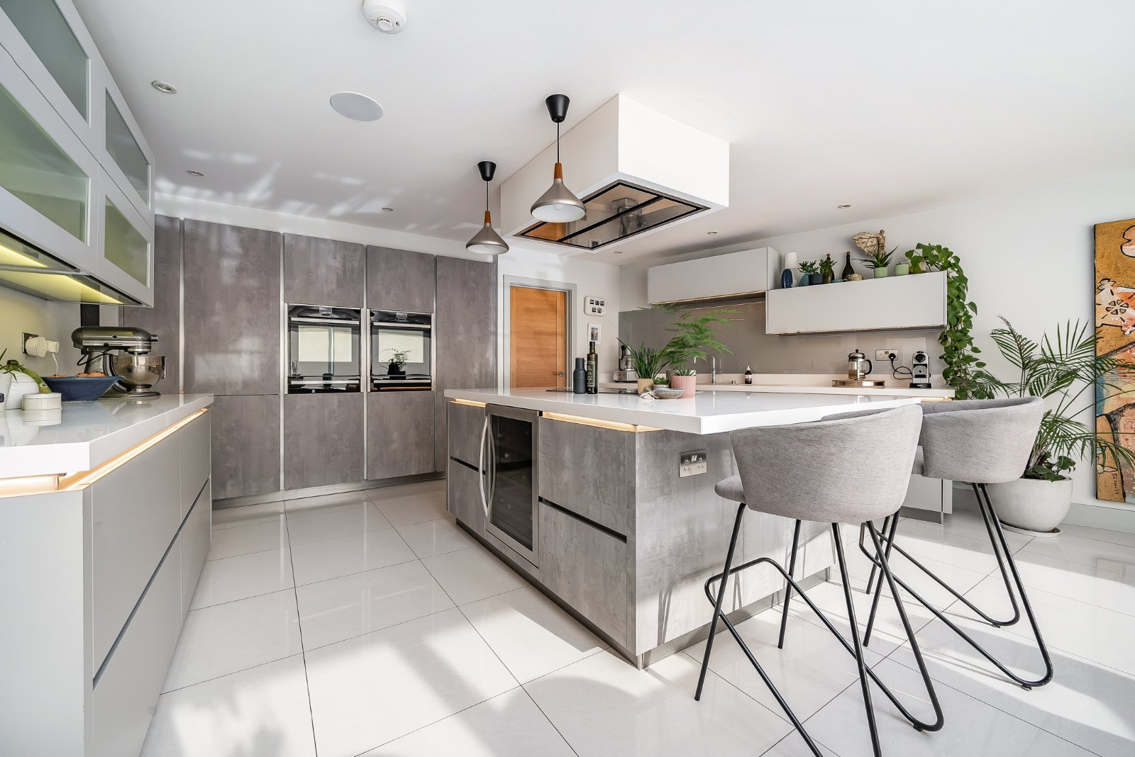 5 bedroom detached house for sale 0