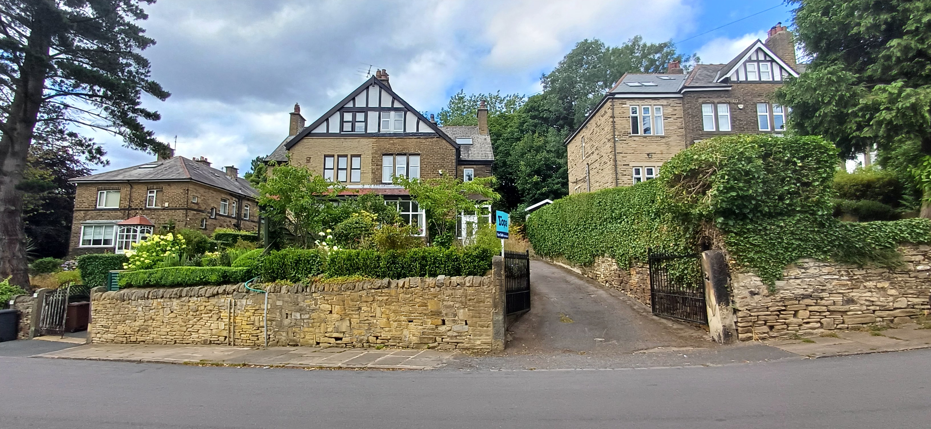 112, Highgate, Bradford photo 4