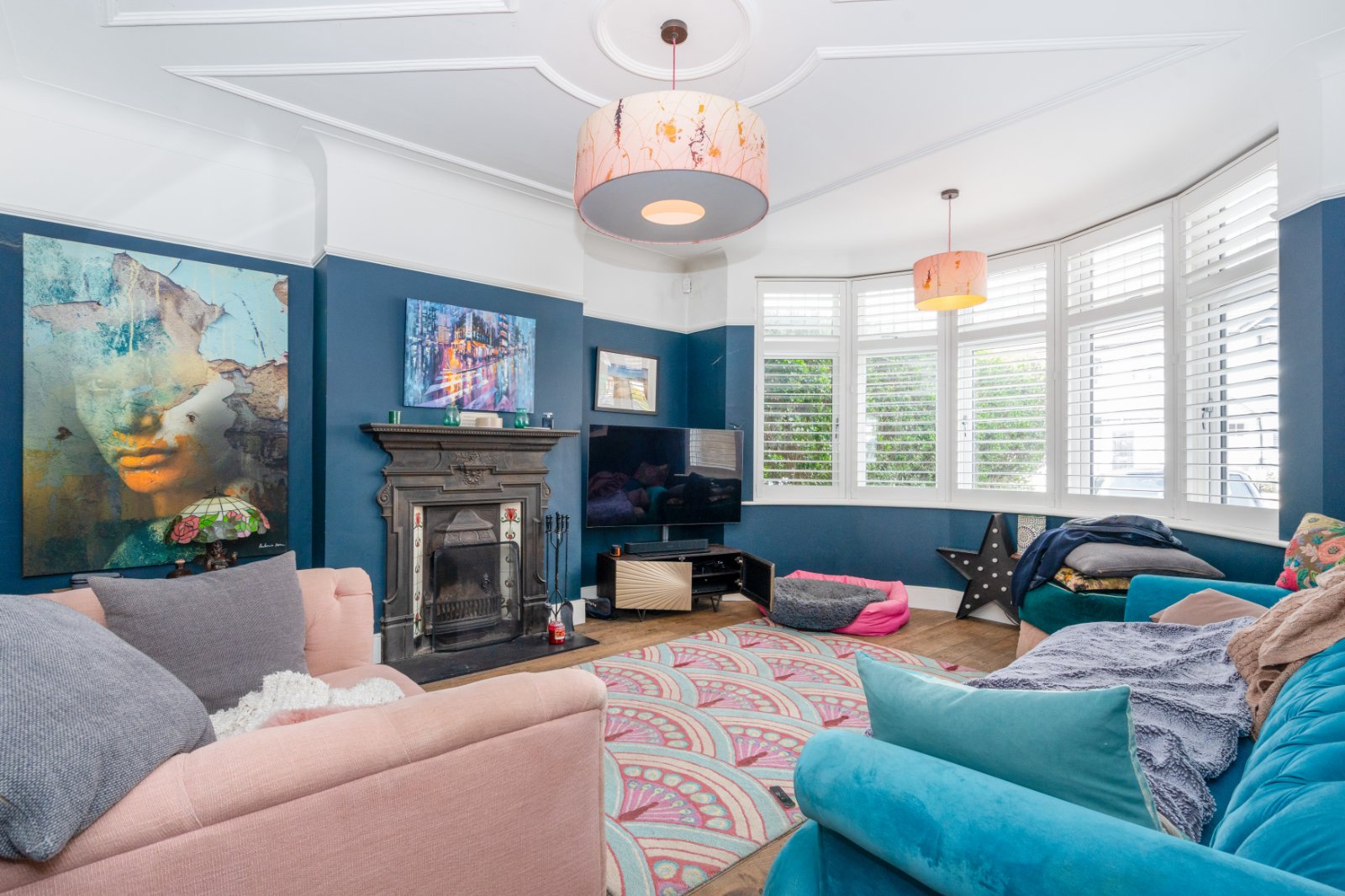 4 bedroom detached house for sale 0