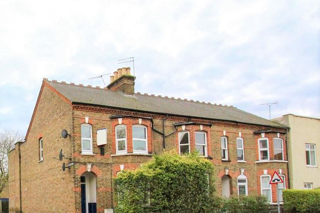 16a New Windsor Street, UXBRIDGE photo 2