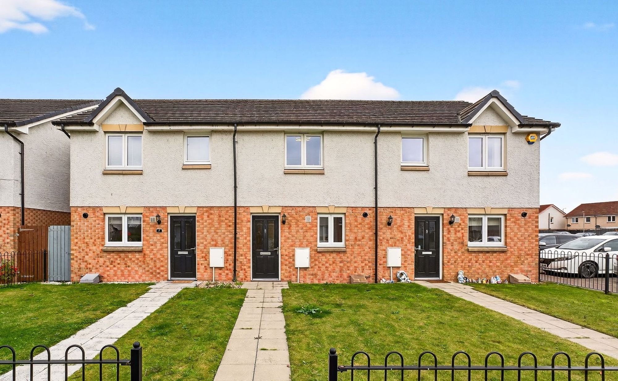 2-bed house on 8 Old Well Lane, Bathgate, £185,000