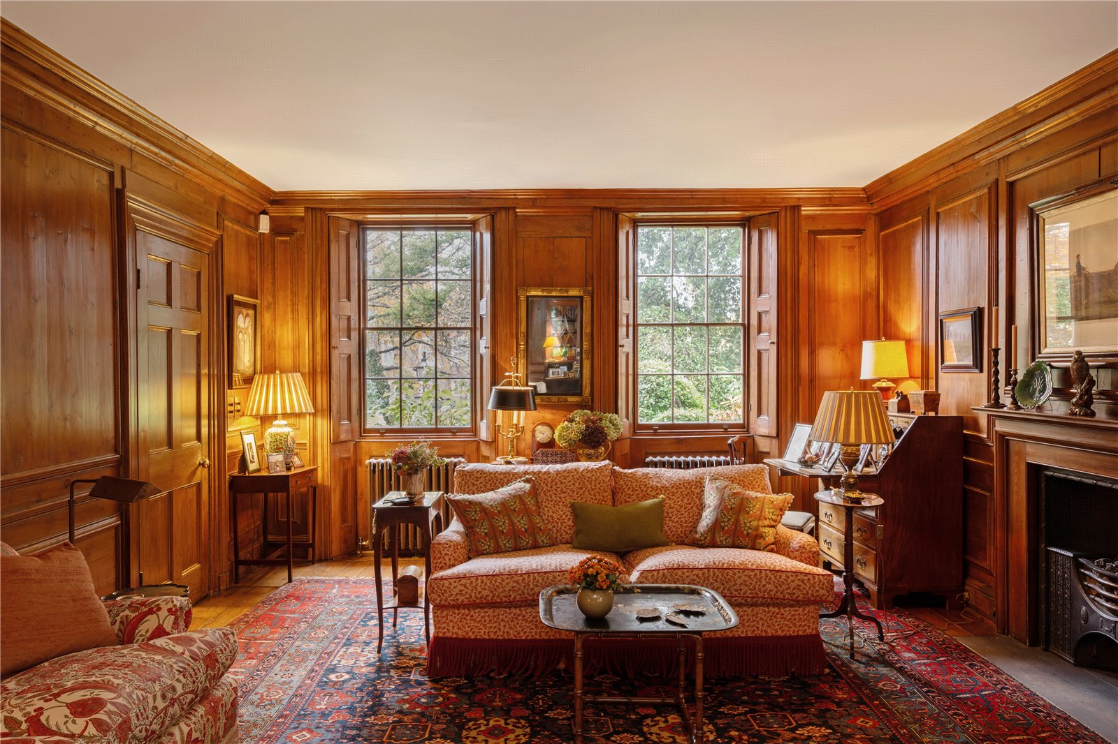 6 bedroom link-detached house for sale 0