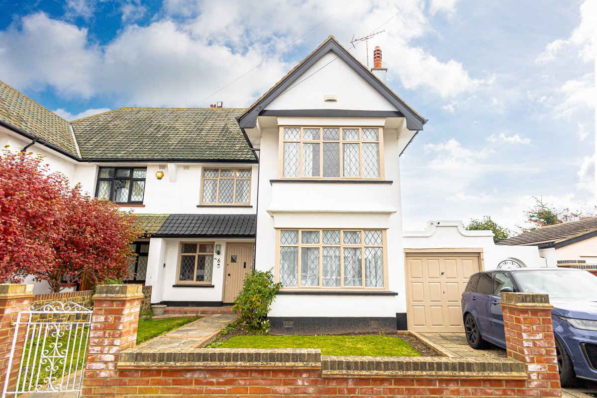 4-bed house on 6, Arlington Road, Southend-on-Sea, £595,000