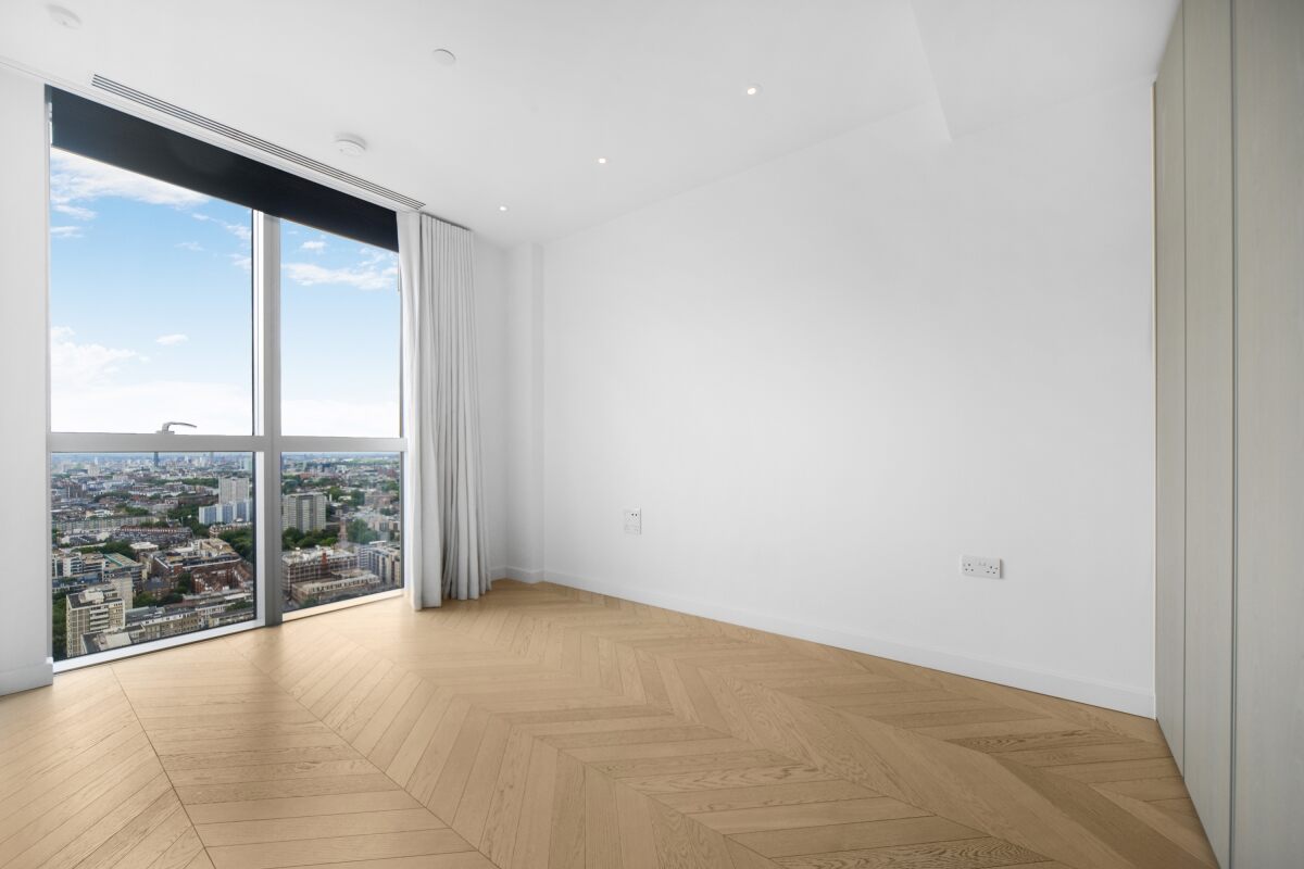 2 bedroom flat for sale 0