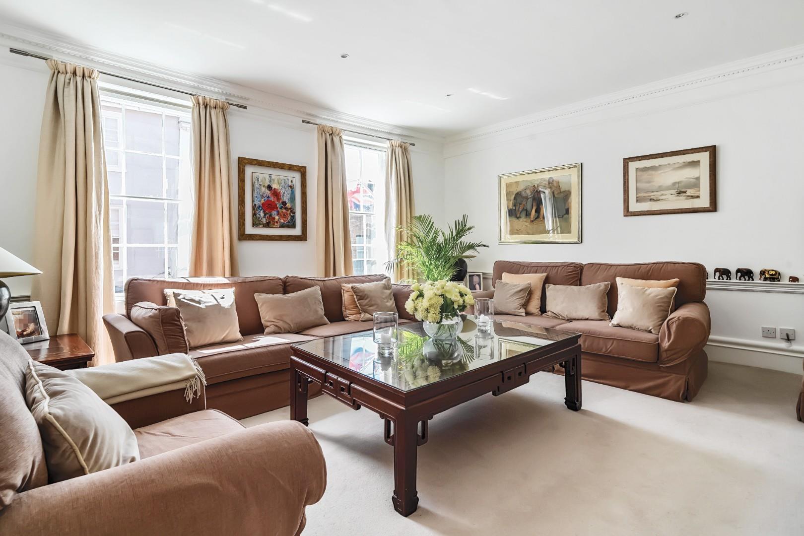 3 bedroom maisonette for sale 0