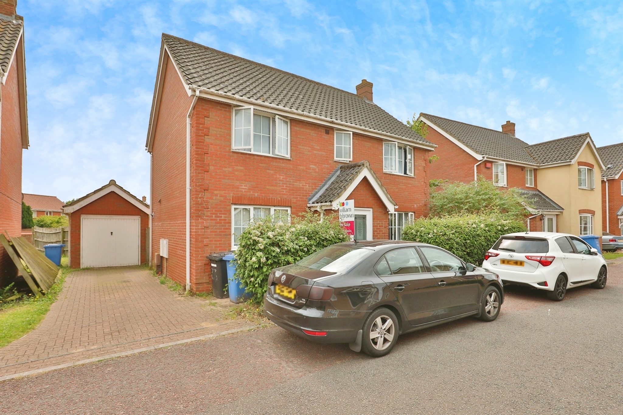 5-bed detached on 33, Tizzick Close, Norwich, £280,000