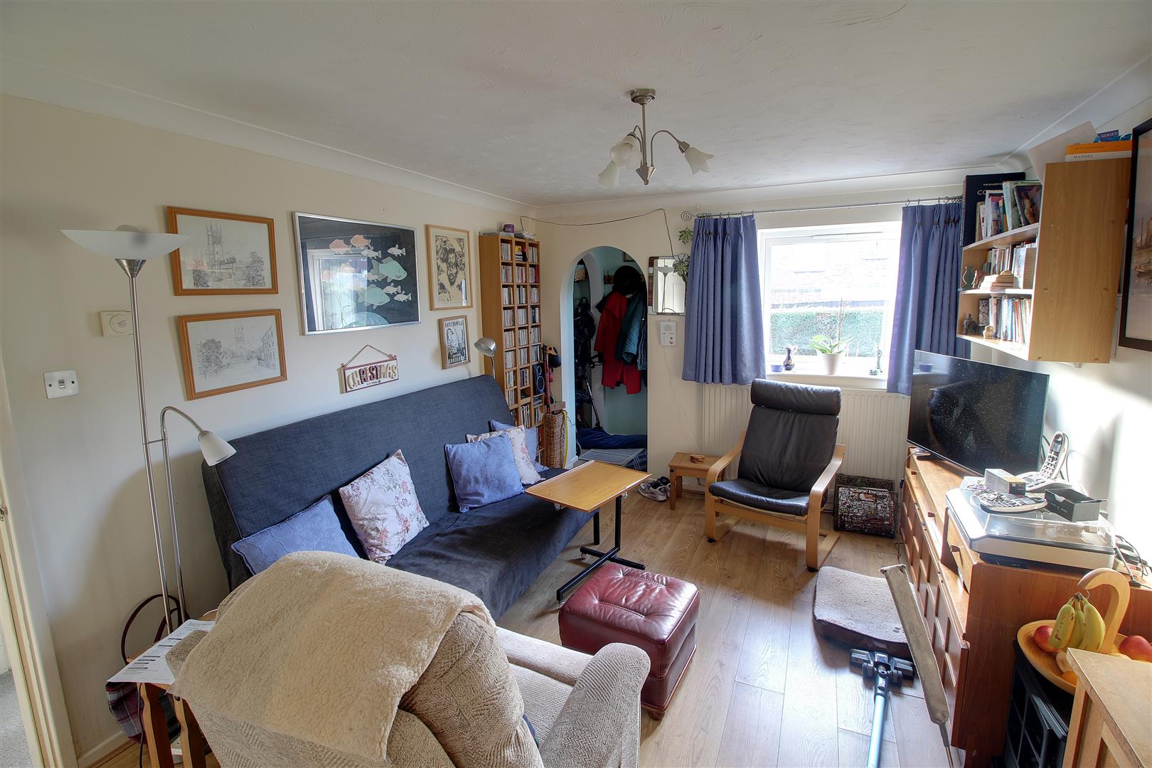 7, Newlands Court, Newent photo 4