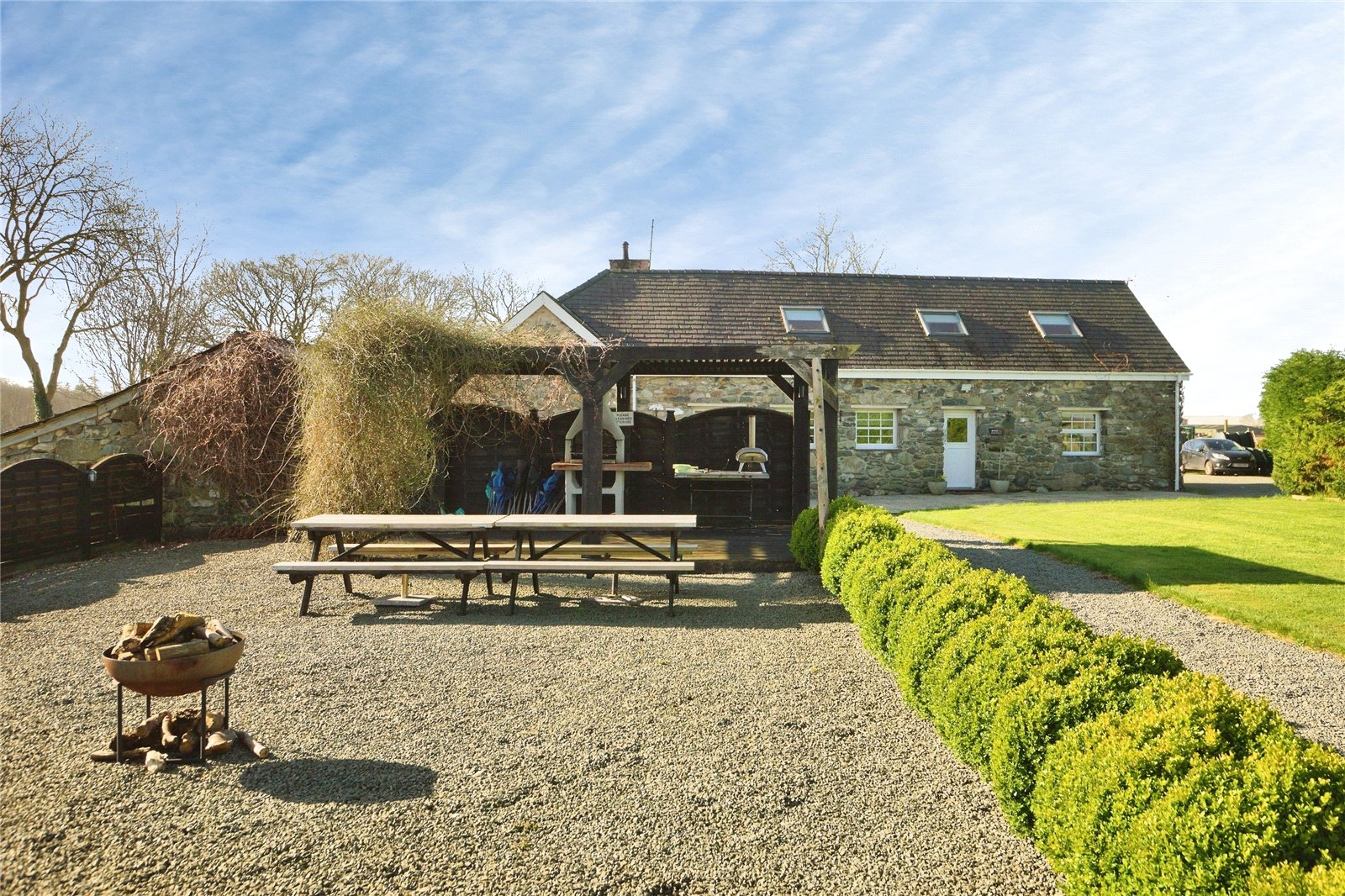 7 bedroom detached house for sale 0