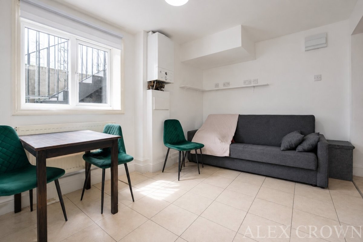 Flat 2B, 60, Brooksby's Walk, London photo 2