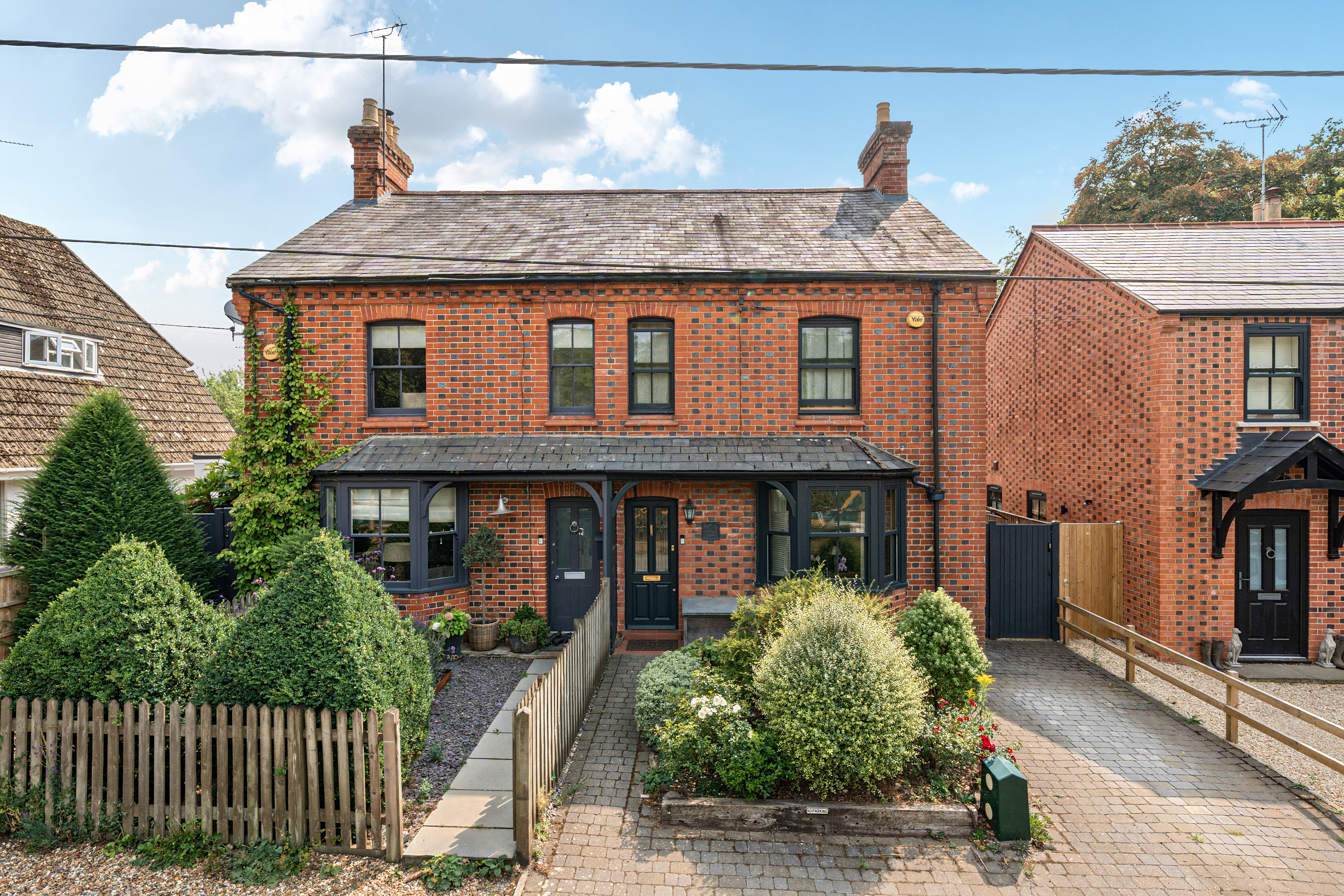 3-bed house on 1 Astwood Villas, Kiln Lane, Henley-On-Thames, £820,000