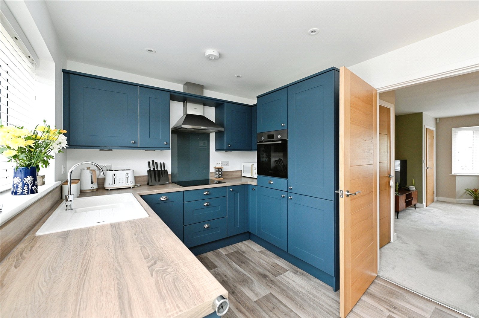 52, Delamore Drive, Cambridgeshire photo 3