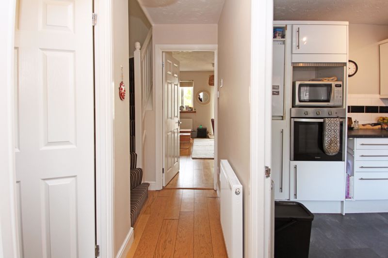 31, Ellis Peters Drive, Telford photo 4