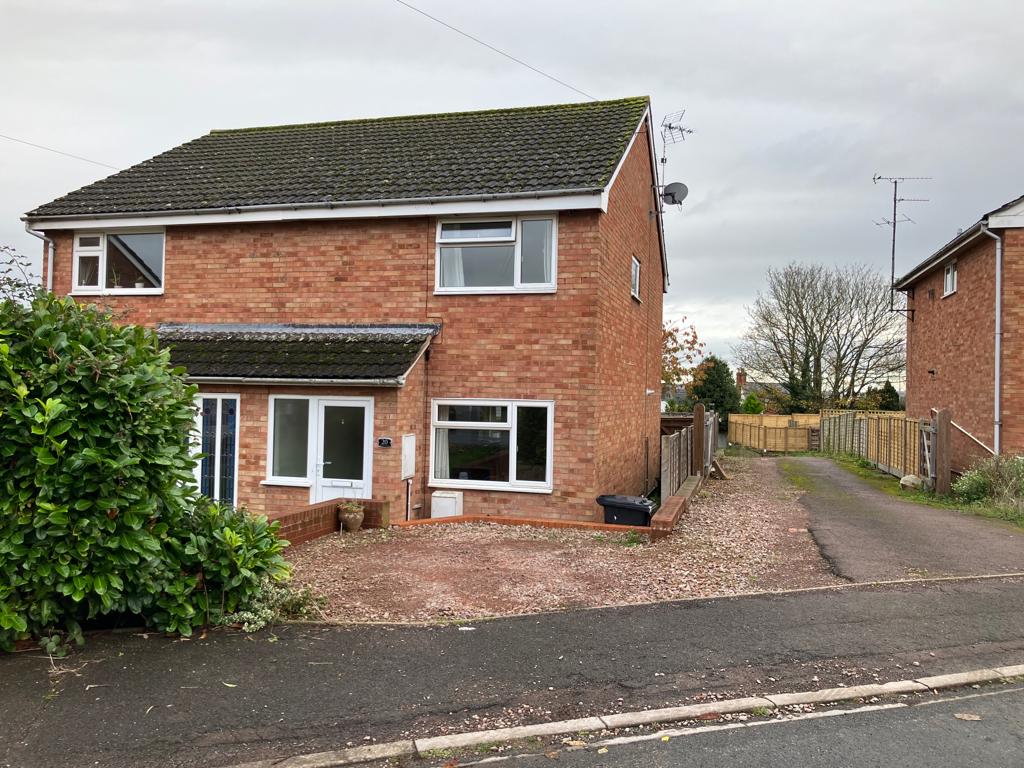 Photos of Queens Acre, Newnham GL14 66112277 PrimeLocation