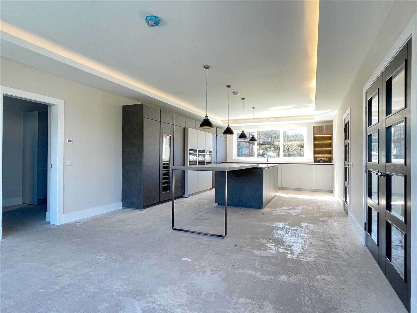 Photos of 4A Millburn Glen, Lanark Road, Garrion Bridge ML9 64297254