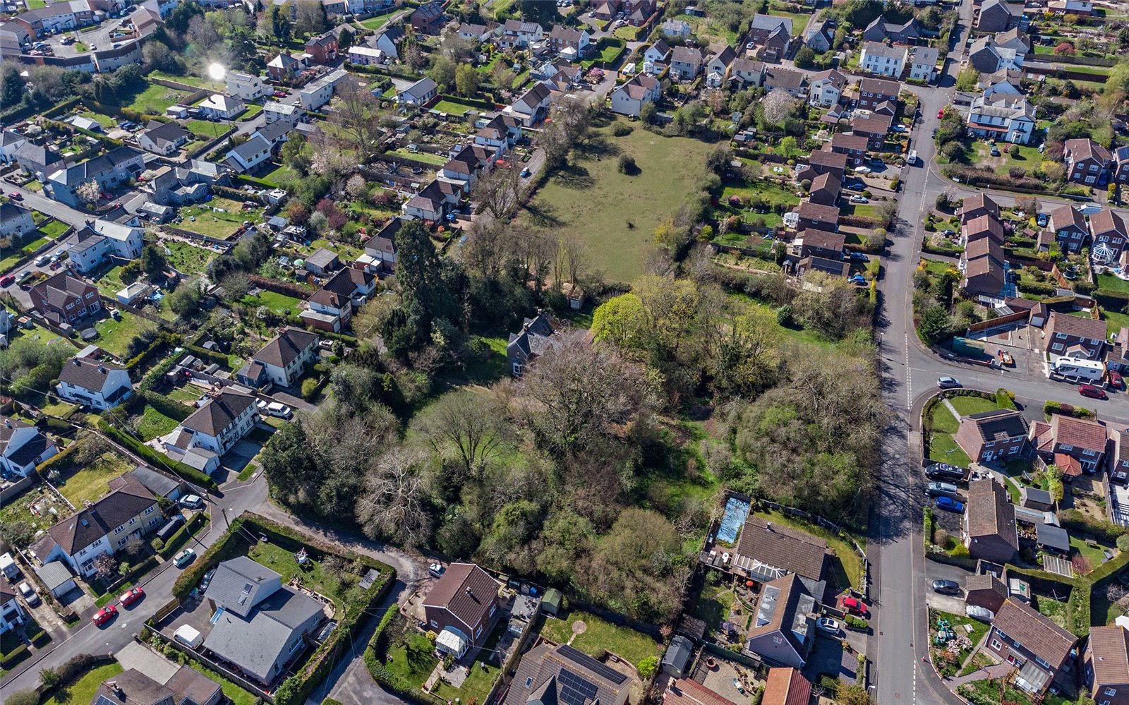 4 bedroom detached house for sale 0