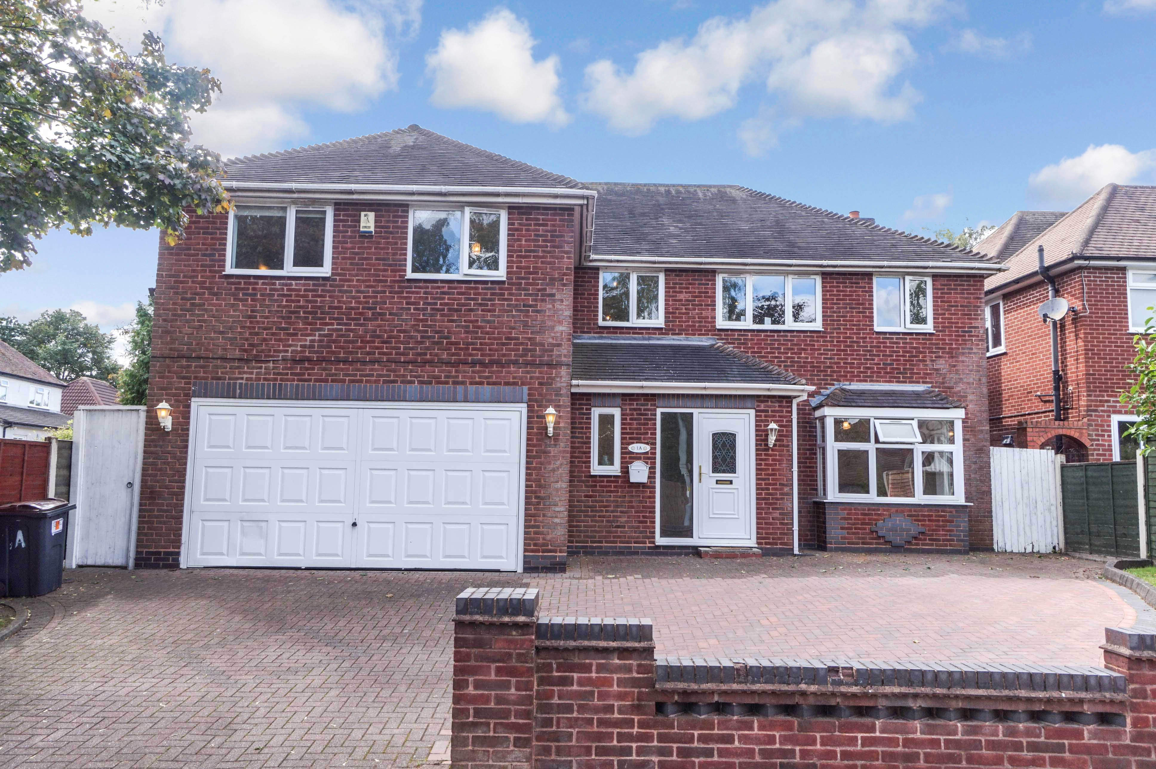 Free property report 1A, Darnick Road, Sutton Coldfield, B73 6PE Chimnie
