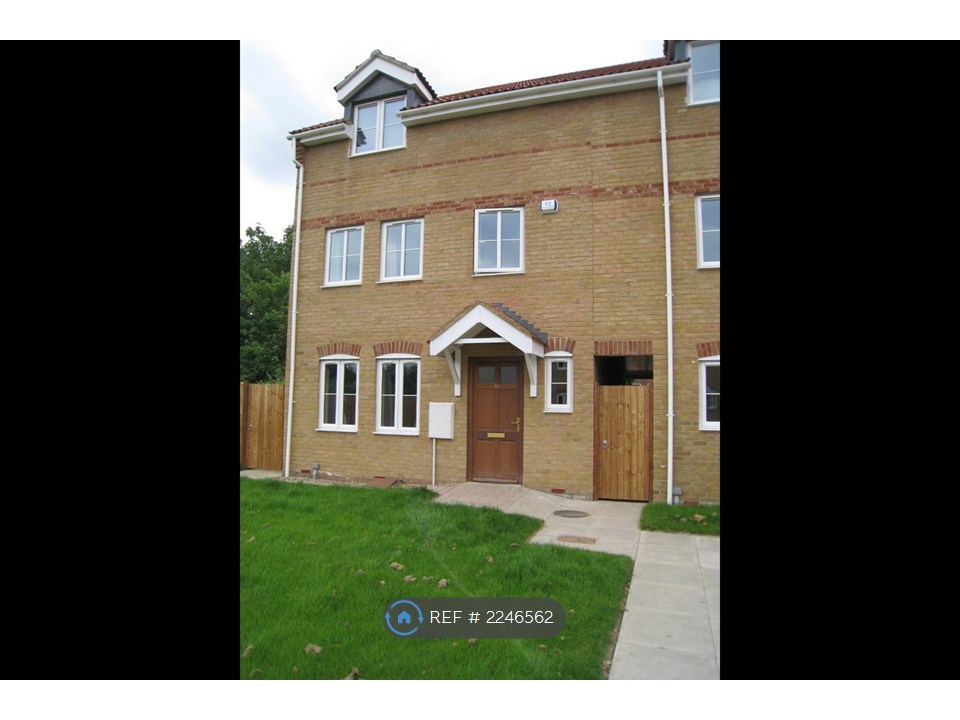 Phoenix Close, Old Fletton, Peterborough photo 5