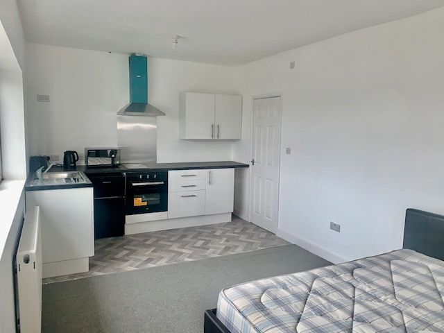 1 Dilcock Way, Coventry photo 5