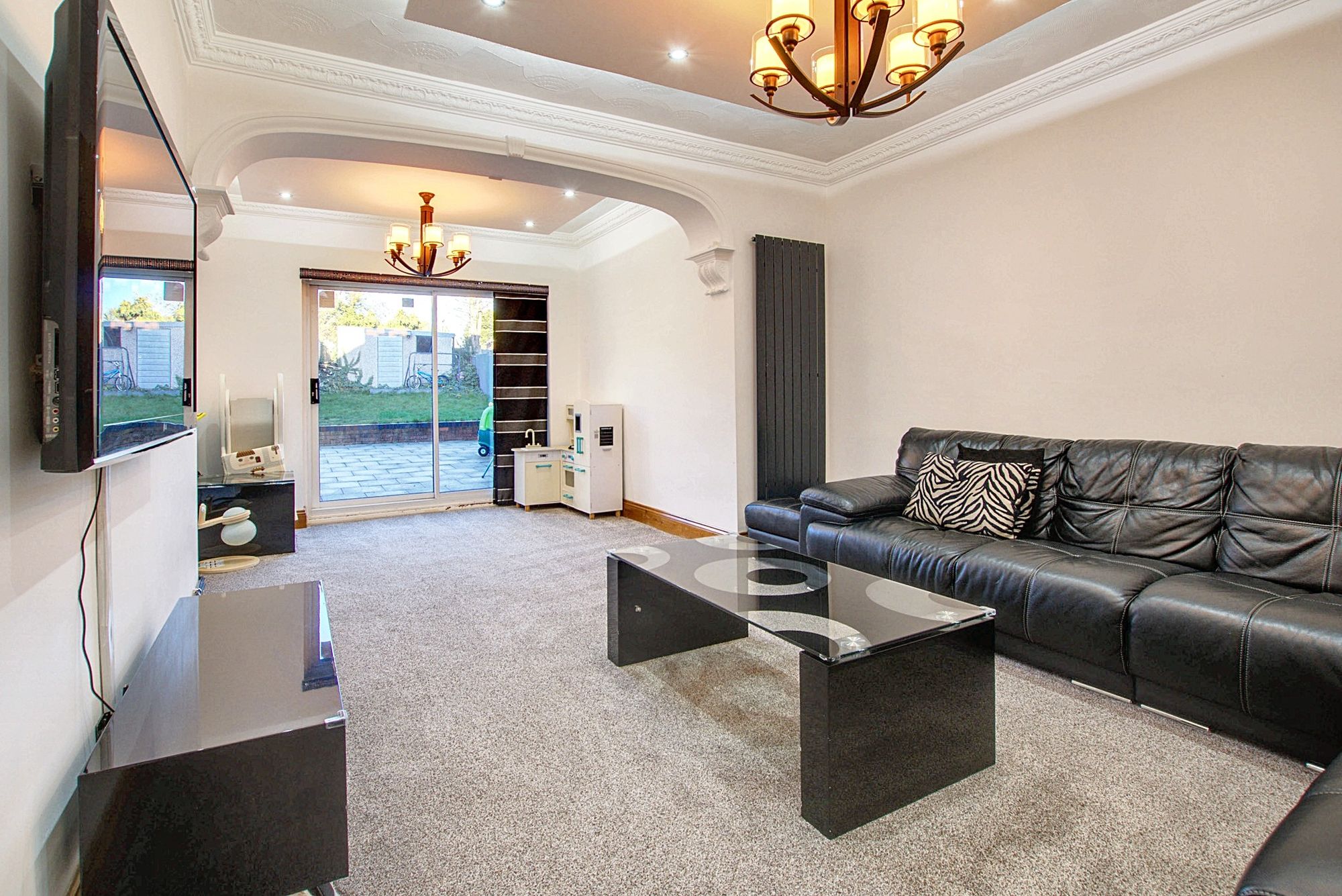 84 Romway Road, Leicester photo 4