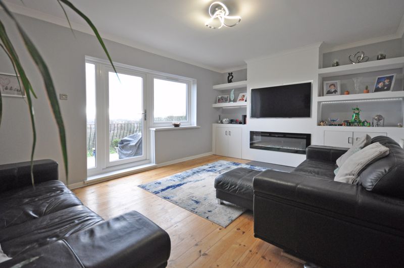 4, Beechwood Crescent, Newport photo 4