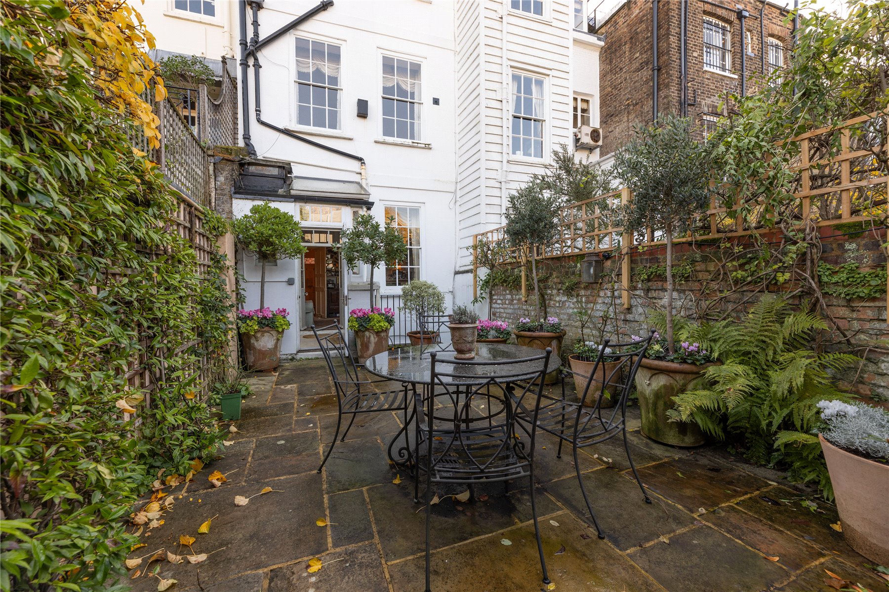 Photos of Upper Cheyne Row, Chelsea, London SW3 66682782 PrimeLocation