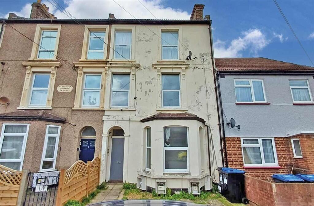 Flat 2, 7 Newhaven Road, London, SE25 6JQ - listing photo