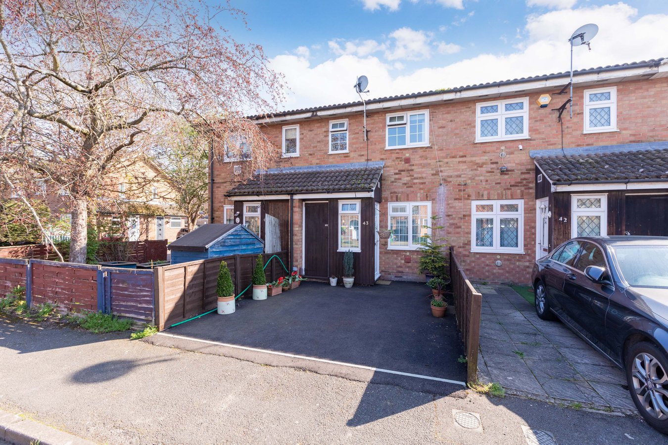 43, Meadowbrook Close, Colnbrook photo 4
