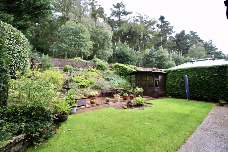 Free property report 20 Beacon Edge, Penrith, CA11 7SG Chimnie