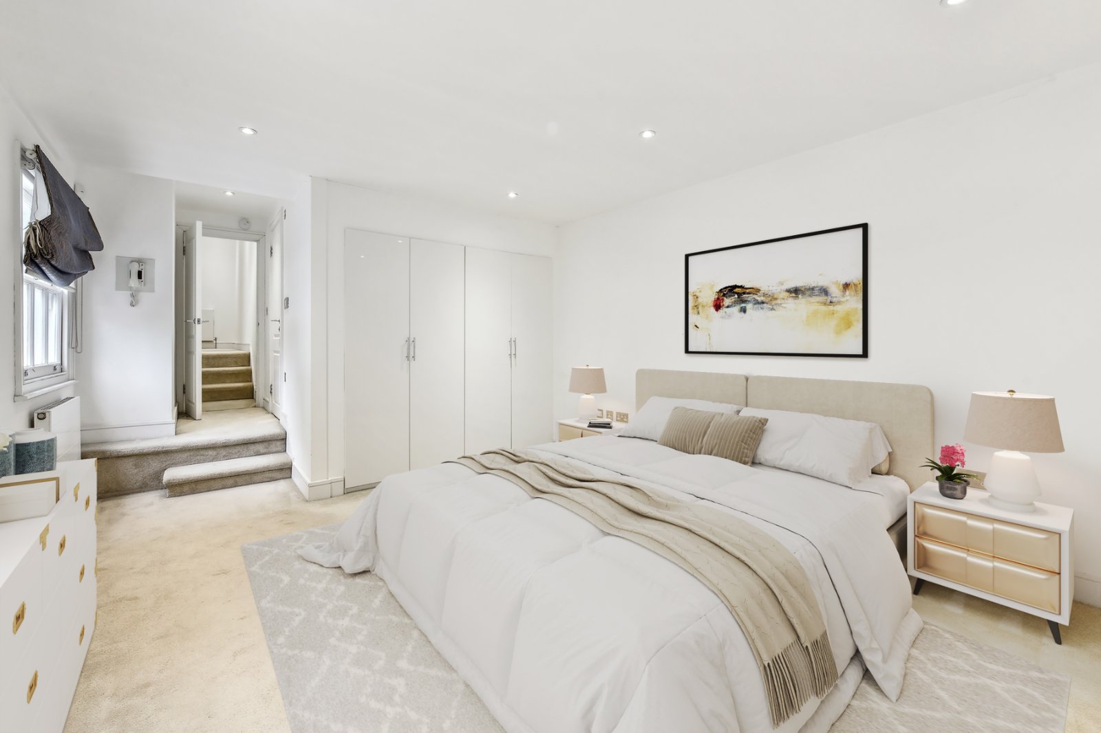 3 bedroom flat for sale 0