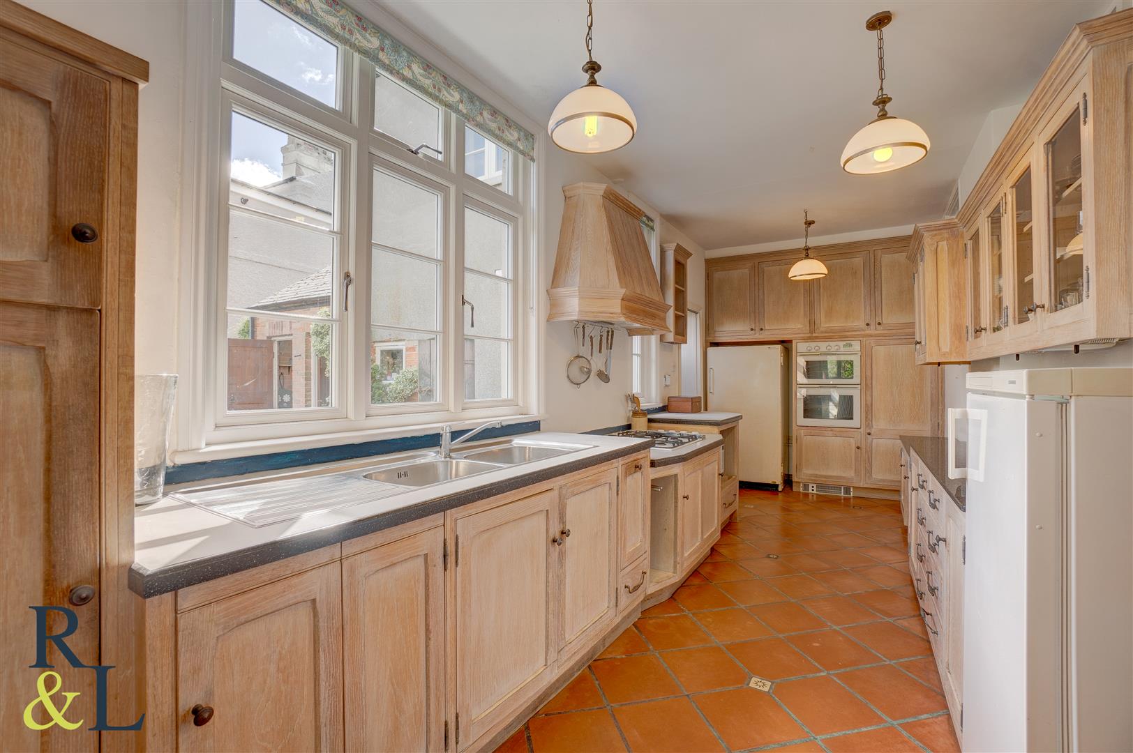 Photos of Bingham Road, RadcliffeOnTrent, Nottingham NG12 61635790