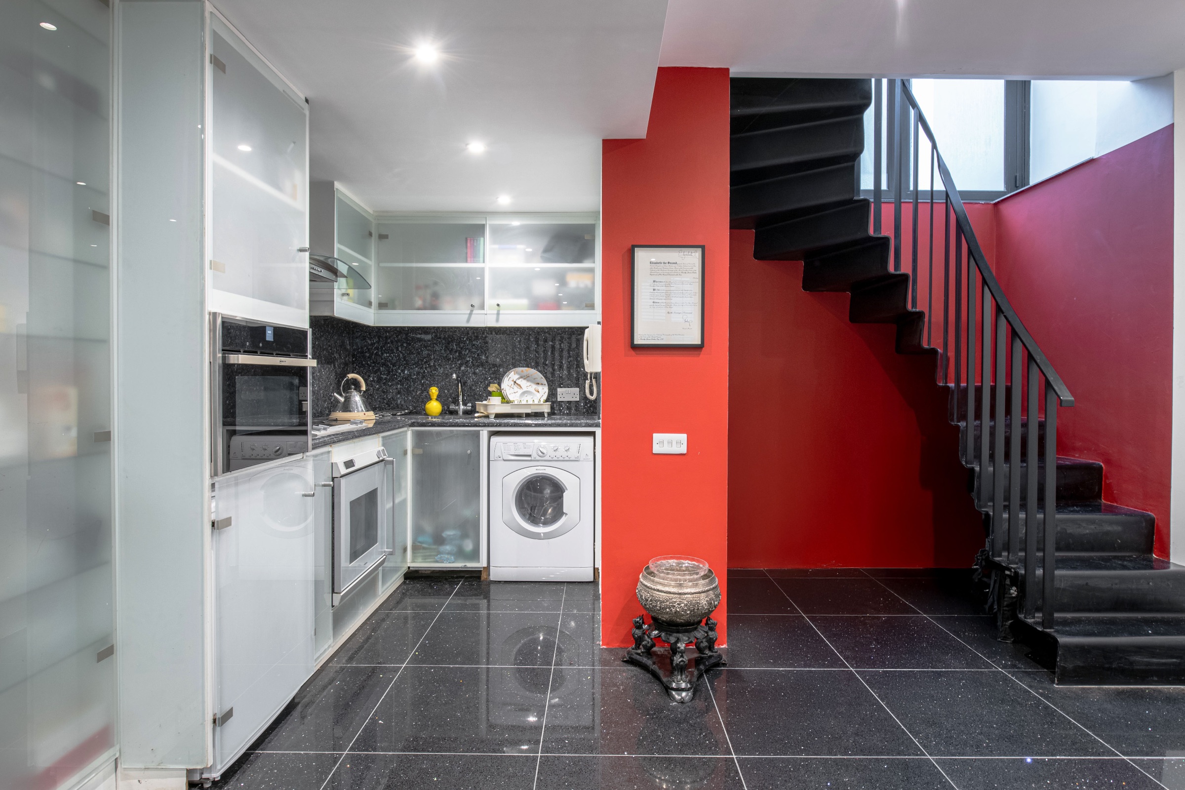 3 bedroom terraced house for sale 0