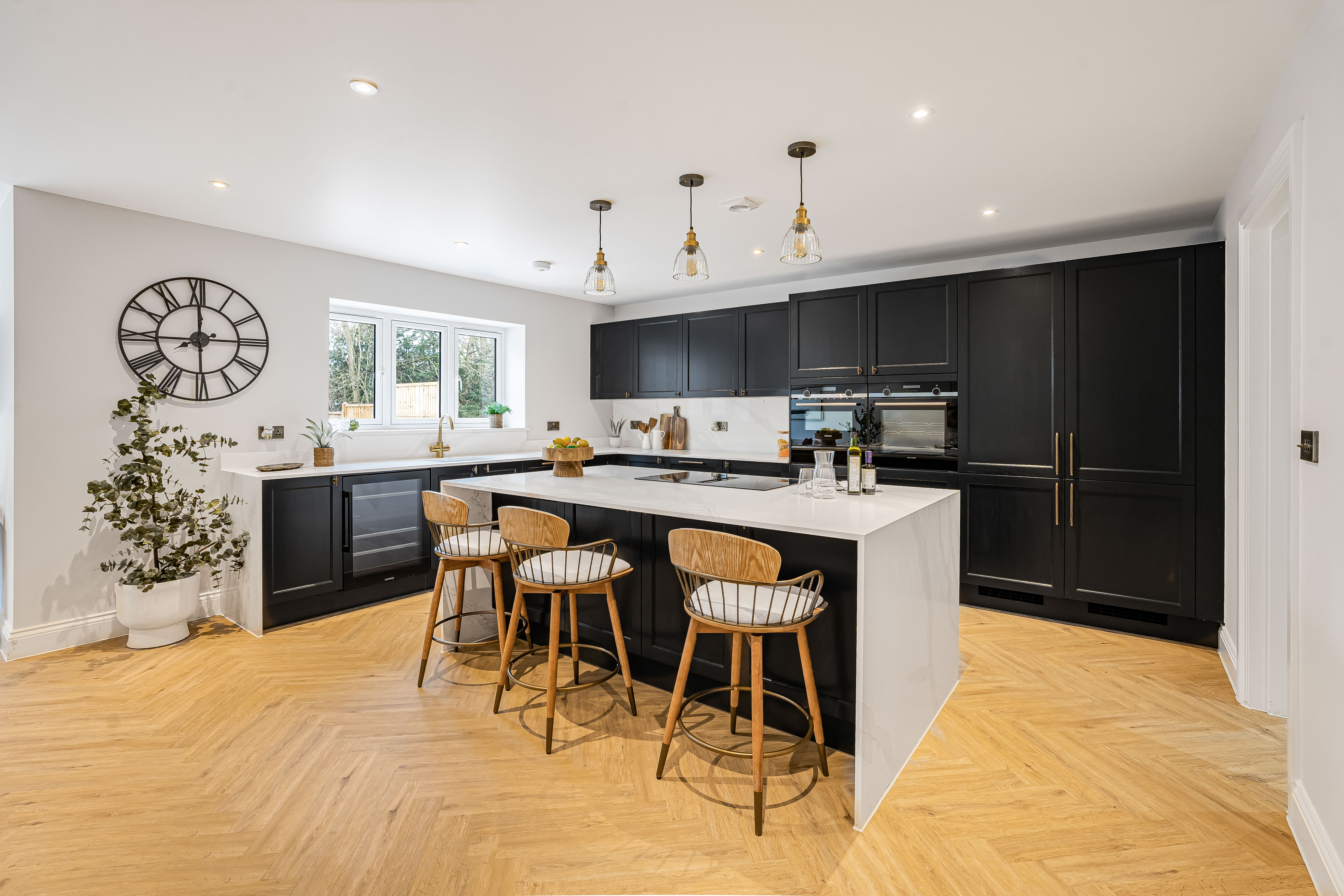5 bedroom detached new house for sale 0