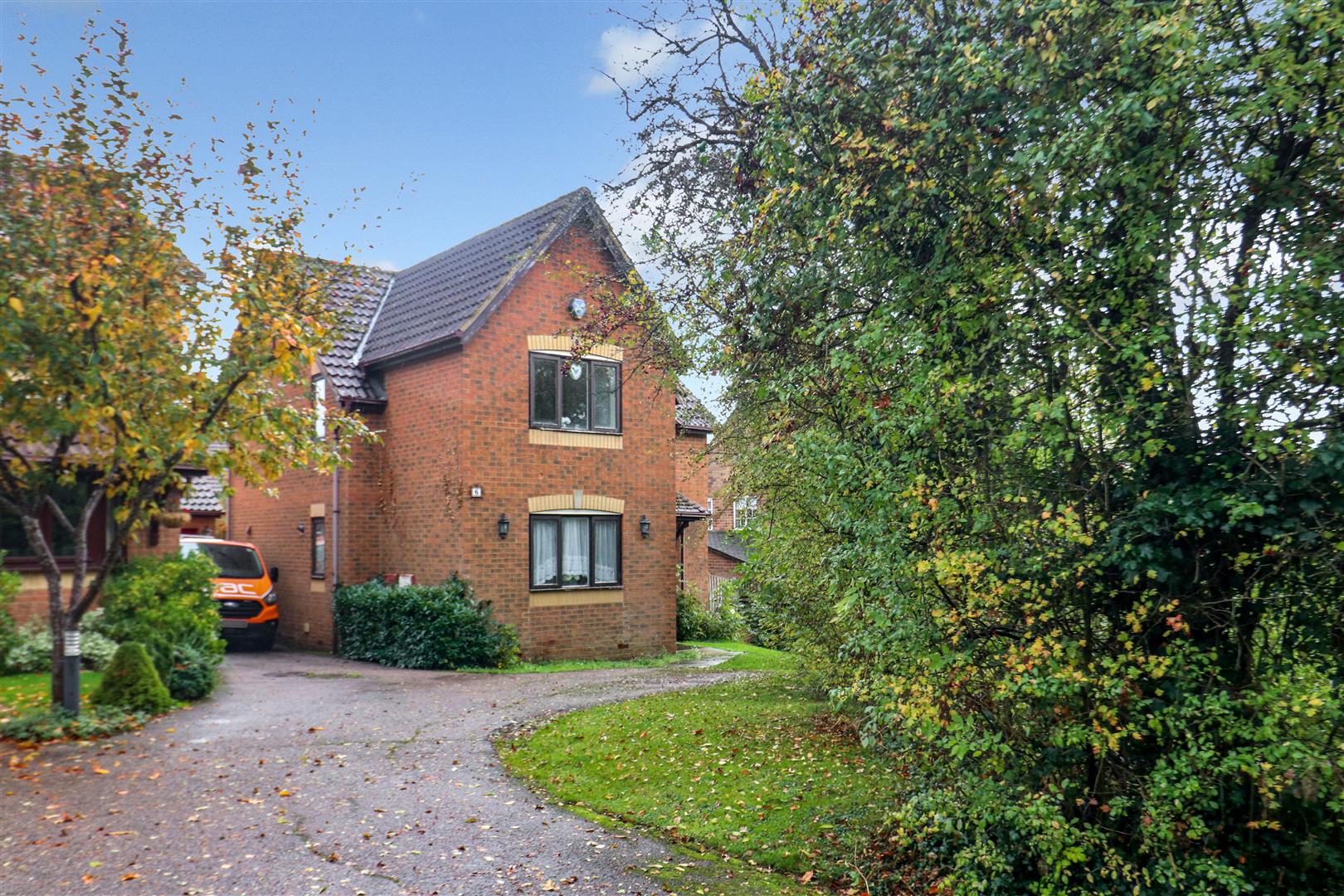 4-bed detached on 6, Rosecomb Place, Milton Keynes, £519,000