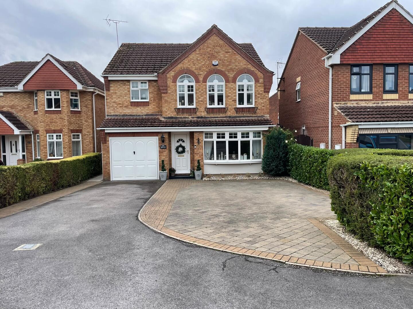 20, Chatsworth Avenue, Pontefract photo 2
