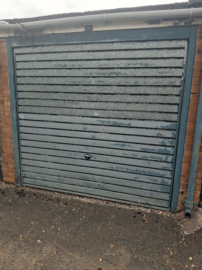 Garage, 56, Stanwyck, Telford photo 3