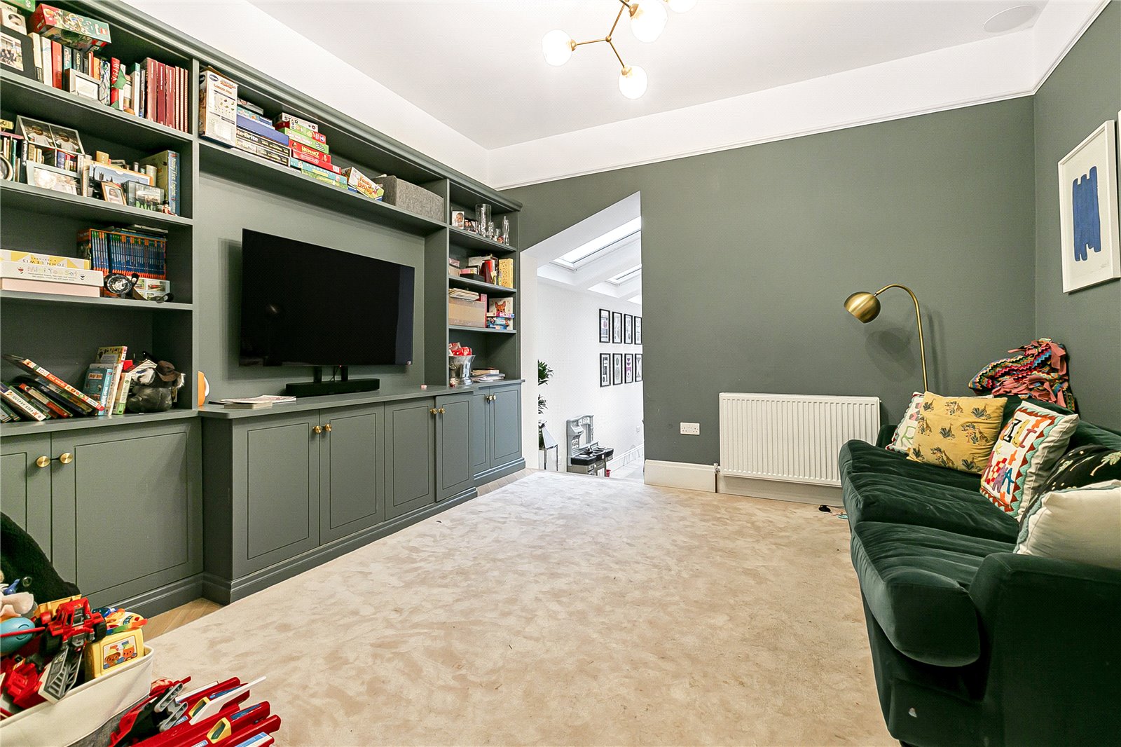 5 bedroom terraced house for sale 0