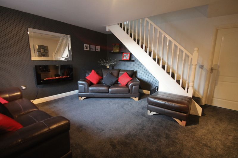 Free property report 11, George Eardley Close, Stoke-on-trent, ST6 5XD
