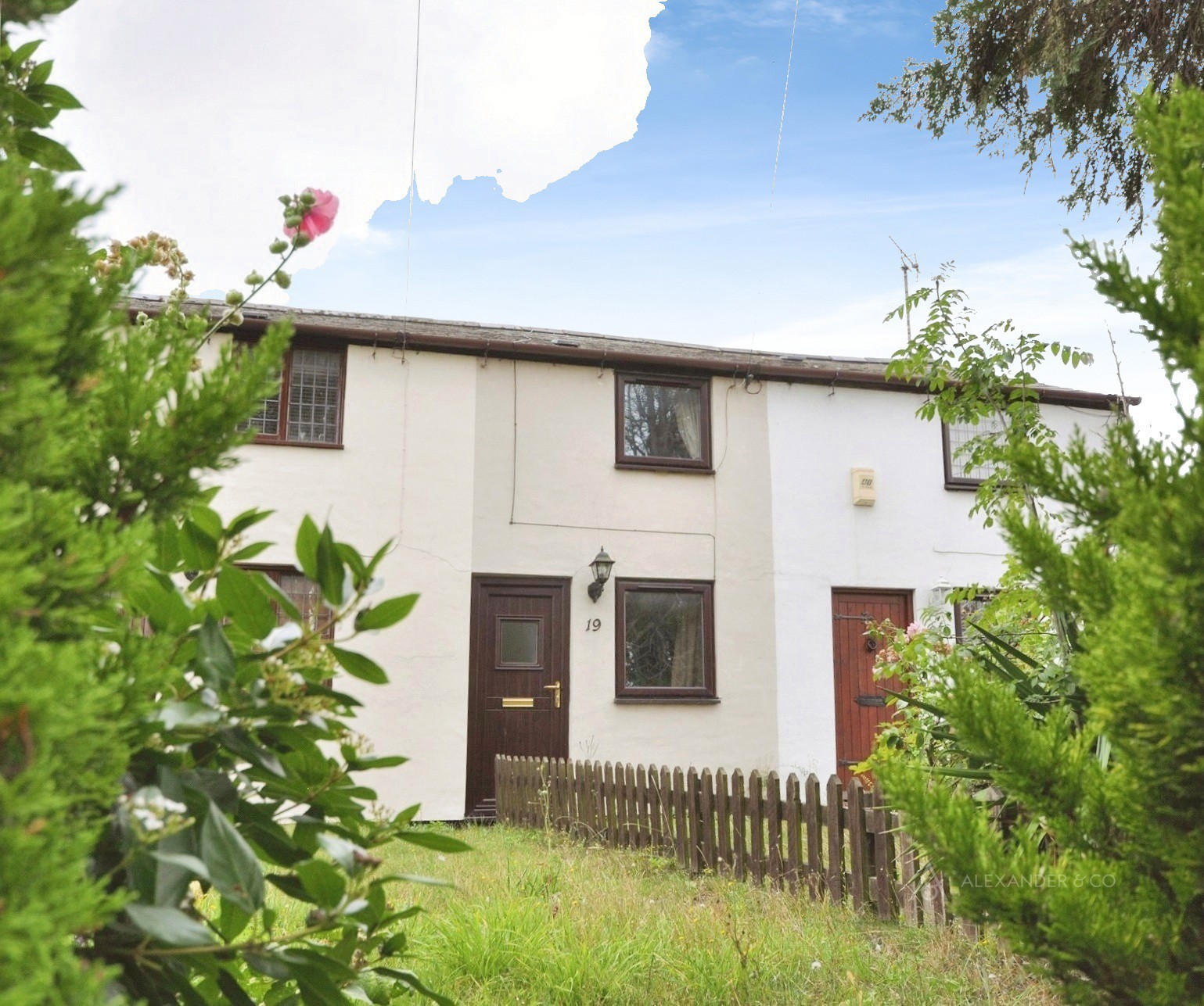 19, Moreton Road, Buckinghamshire photo 2