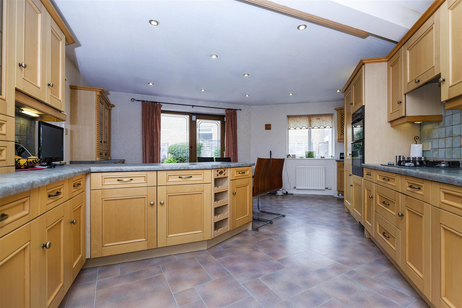 18, Fortis Way, Huddersfield photo 4