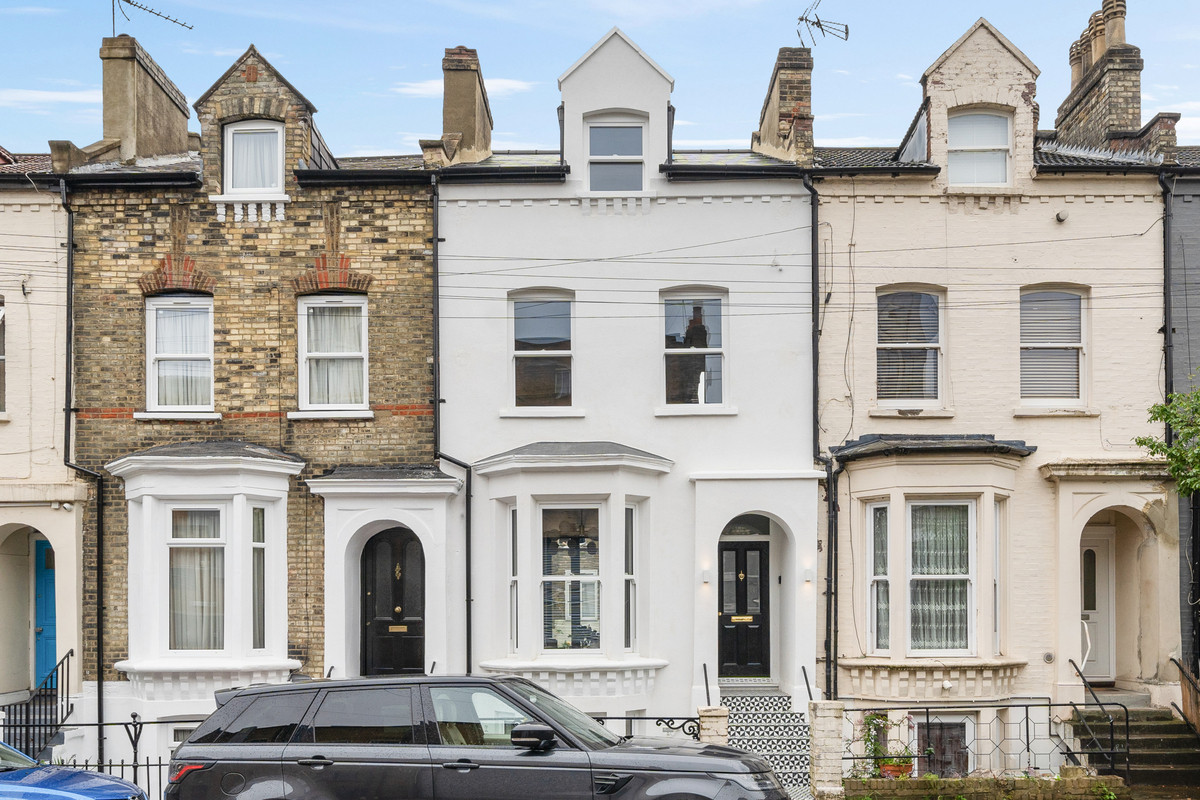 5, Windermere Road, London photo 3