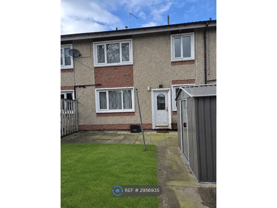 Cawthorn Avenue, Harrogate photo 3