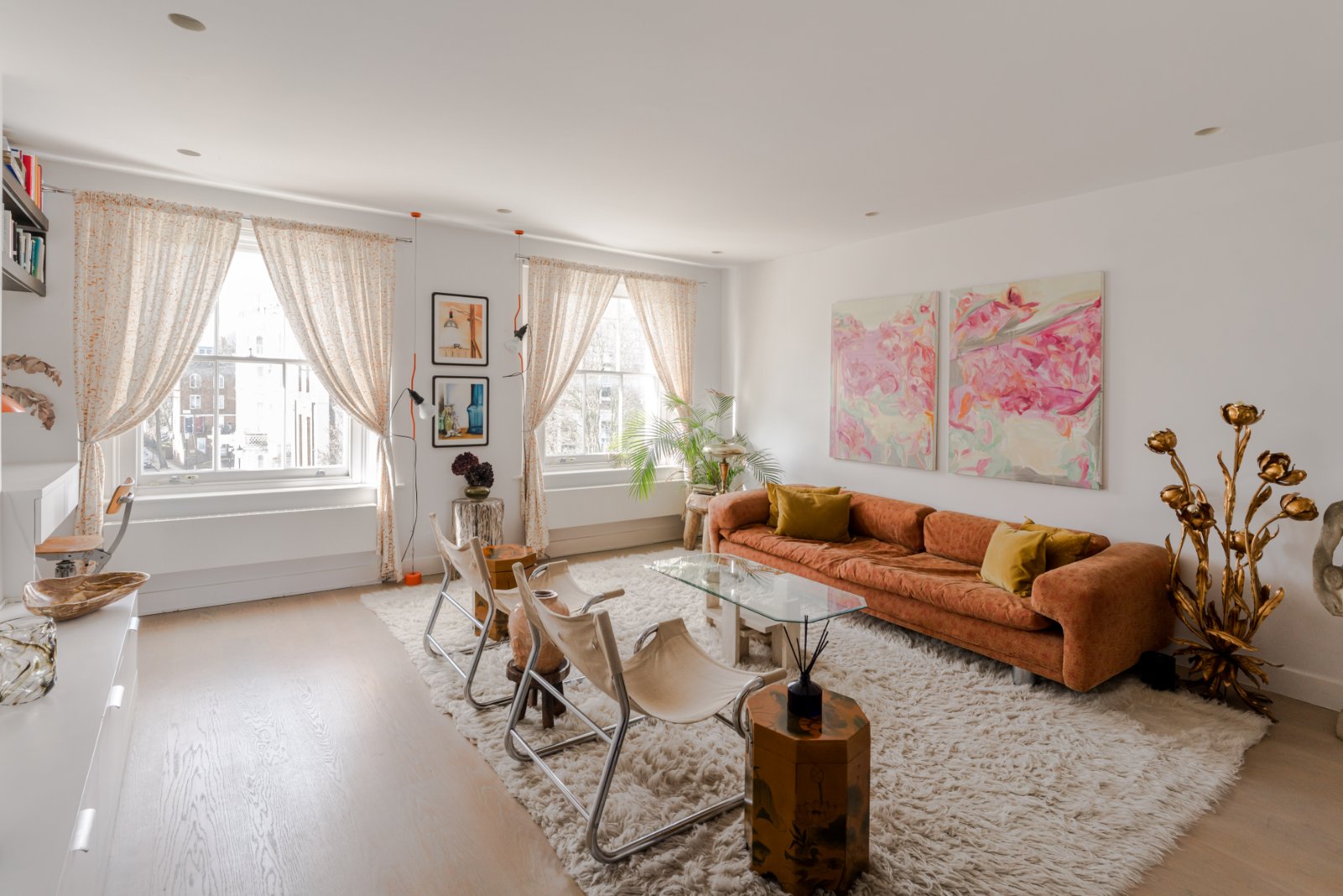 3 bedroom flat for sale