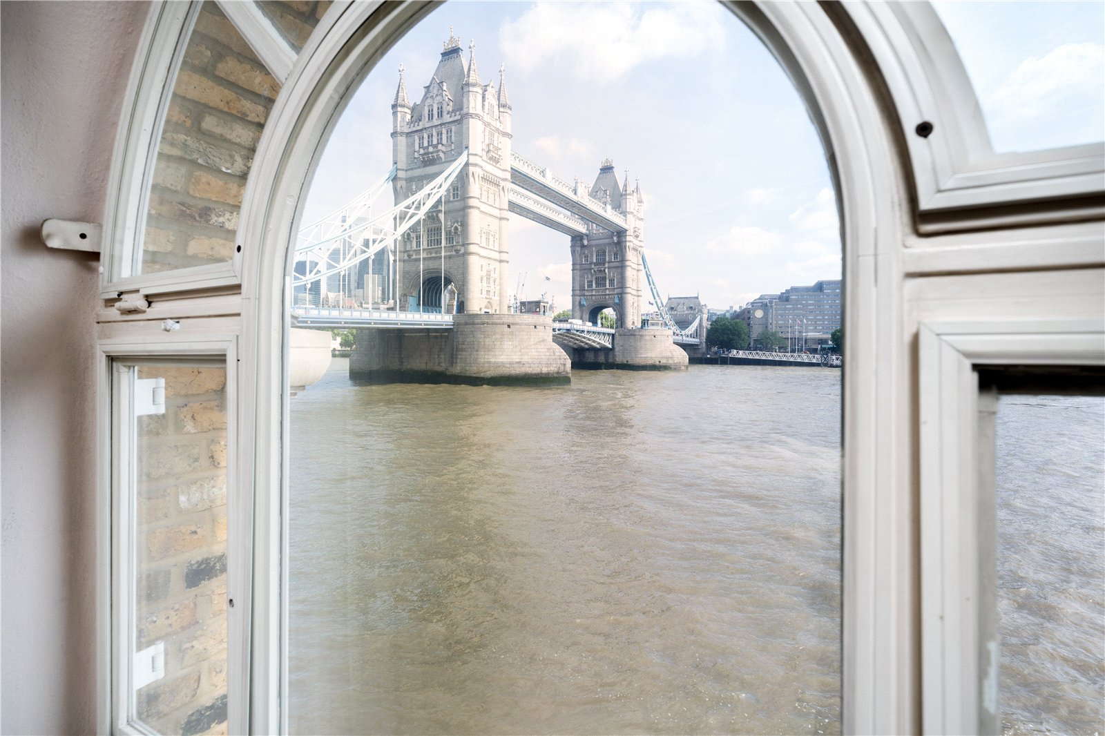 2 bedroom flat for sale 0