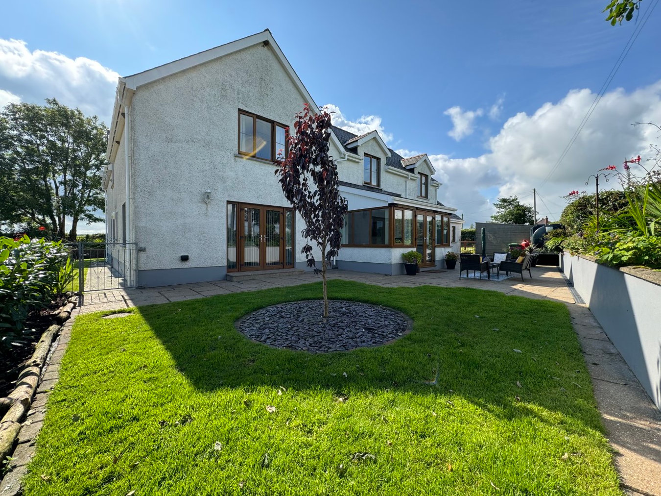 Llys Garreg, Llwyndrain, Llanfyrnach photo 2